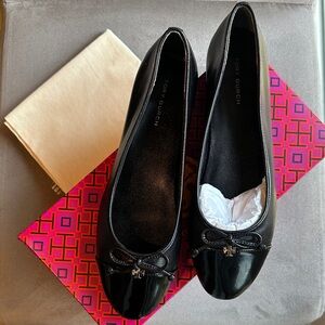 Tory Burch Cap Toe ballet